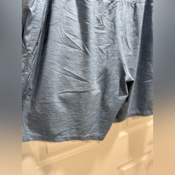 Lululemon Pace Breaker Short
Heather Allover Blue Cast Utility Blue-XXL - Picture 9 of 13